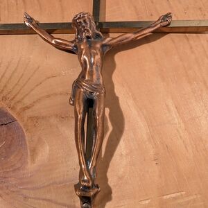 Beautiful brass and bronze Crucifix